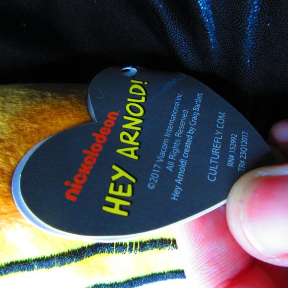 Hey Arnold Helga's Locket Heart Plush Nick Box EXCLUSIVE Spring 2017 - Picture 4 of 8